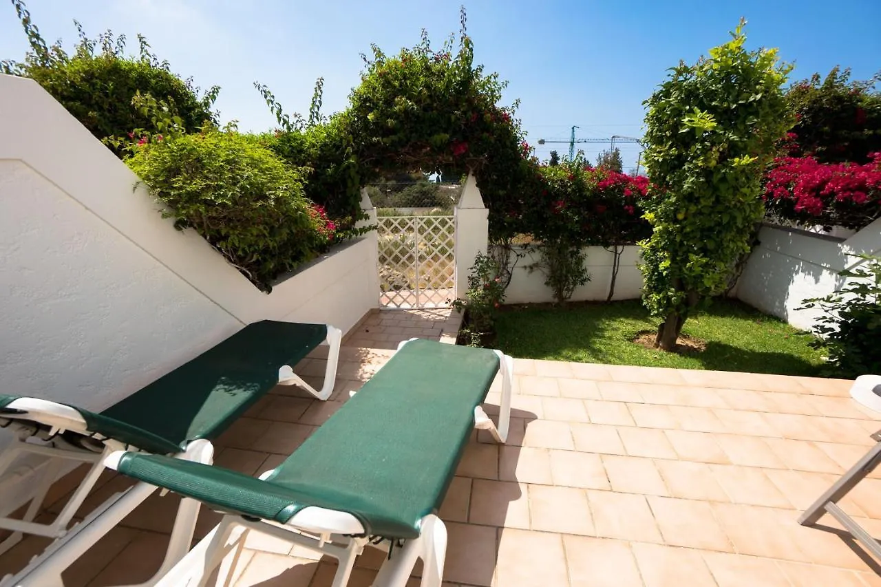Urb. Alhambra II 15 Villa Nerja